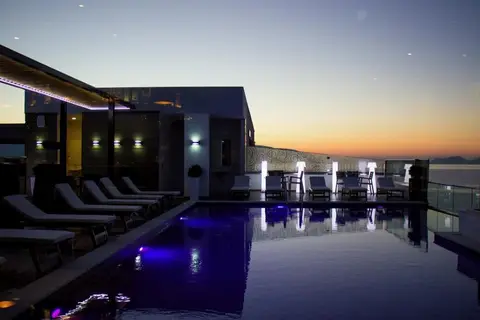 Regina City Hotel in Vlorë — foto 18