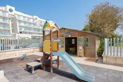 Mar Hotels Playa de Muro Suites in Muro — foto 8