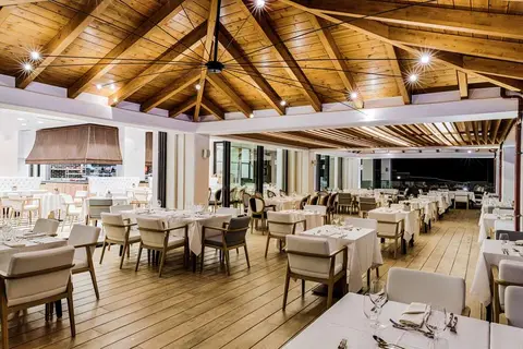 Abaton Island Resort & Spa in Chersonisos Municipal Unit, foto 7