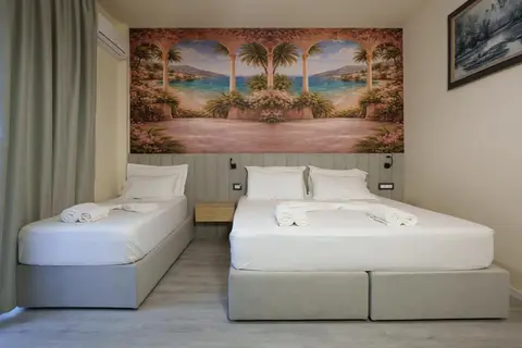 Sunset Hotel in Durres — foto 8