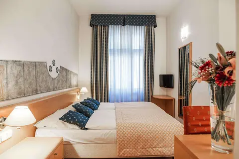 Hotel Tivoli in Praag, foto 15