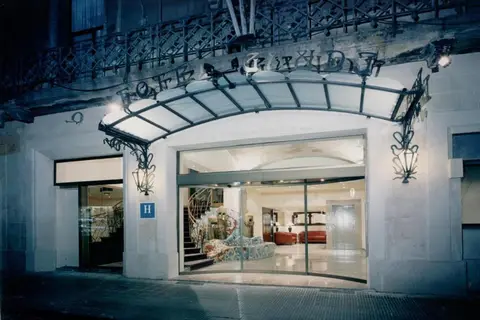 Hotel Gaudi in Barcelona