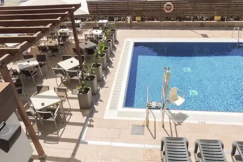 Hotel Augustus in Cambrils — foto 2