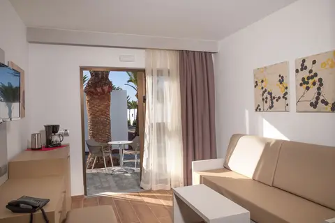 HL Hotel Rio Playa Blanca in Yaiza — foto 4