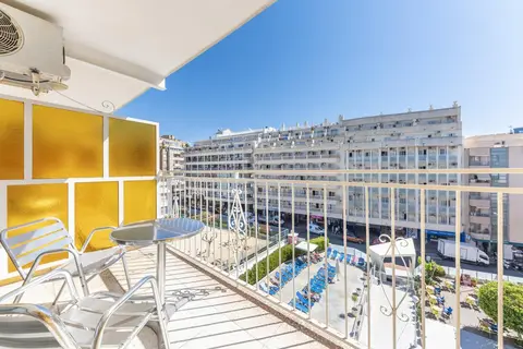 Port Vista Oro in Benidorm — foto 17