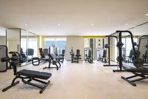 Voco Doha West Bay Suites by IHG in Doha — foto 17