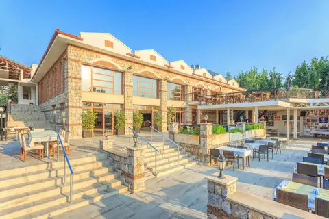 Orka World Hotel & Aquapark in Bergama — foto 16