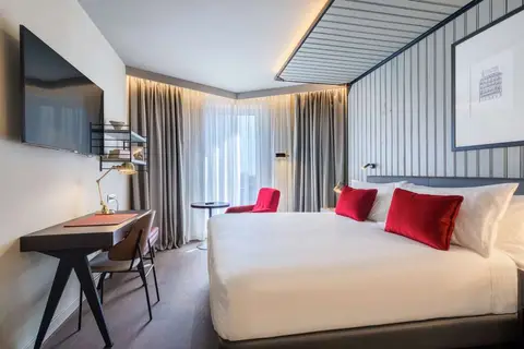 Canopy by Hilton Madrid Castellana in Madrid — foto 4