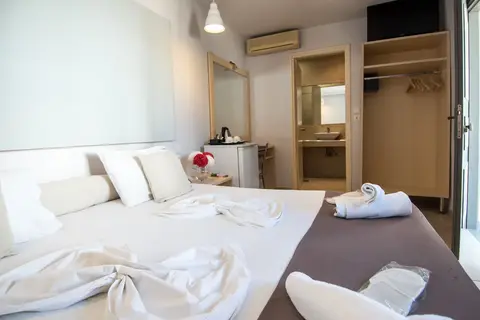 Sunny Garden Hotel in Δημοτική Ενότητα Ζακυνθίων — foto 10