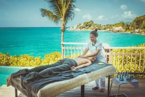 Carana Beach Hotel in Carana Beach, foto 12