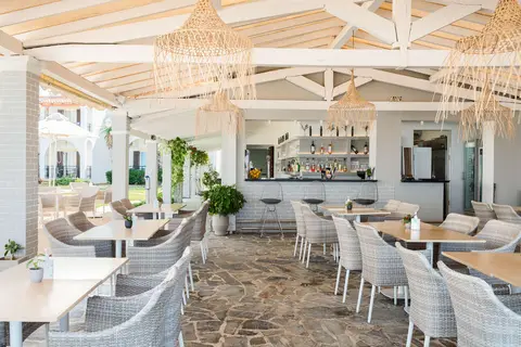 Filorian Hotel Appartementen in Αχαράβη — foto 4