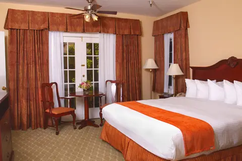 The Historic Santa Maria Inn in Santa Maria — foto 3