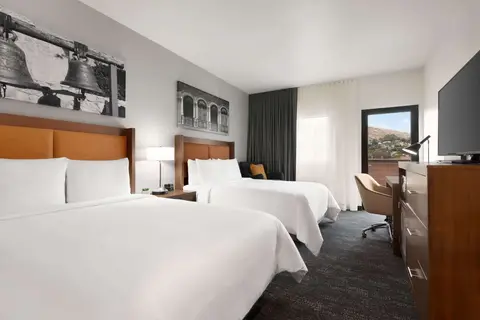 La Quinta Inn & Suites by Wyndham San Luis Obispo Downtown in San Luis Obispo — foto 11