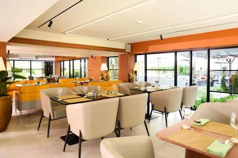 Floral Court Hotel & Residence in Bangkok — foto 5