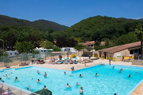 Camping La Garenne in Saint-Laurent-du-Pape