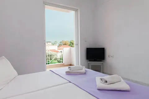 Studio's Dionysos in Municipal Unit of Ellomenos — foto 5