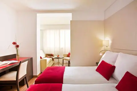 Hotel Grupotel Gravina in Barcelona — foto 3