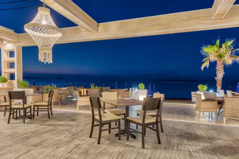 Mandala Seafront Suites in Δημοτική Ενότητα Λαγανά — foto 21
