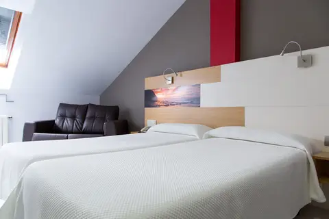 Chateau La Roca in Santander — foto 4
