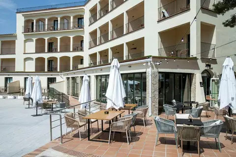 Hotel Coral Boutique in Torroella de Montgrí