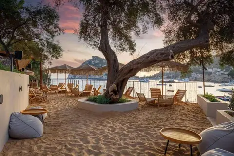 Akrotiri Beach Hotel in Palaiokastritsa, foto 7