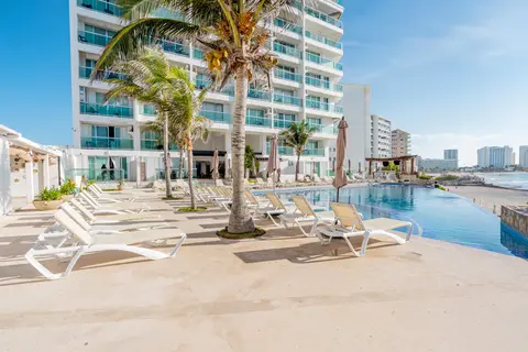 Ocean Dream Cancún by GuruHotel in Cancùn