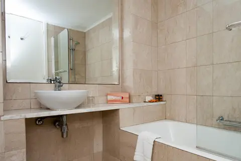 Vrissiana Beach Hotel in Παραλίμνι — foto 23