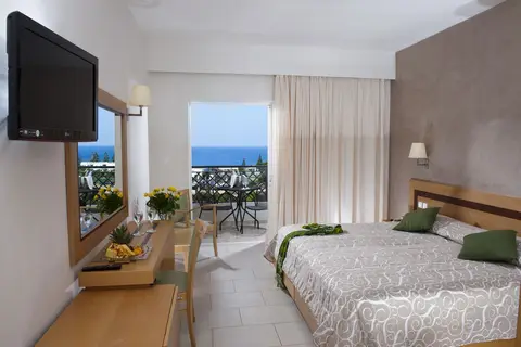 Grand Hotel Holiday Resort in Chersonissos — foto 3