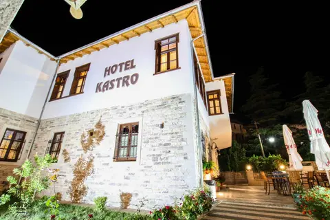 Hotel Kastro in Gjirokastra — foto 13