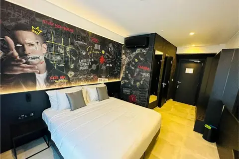 SO City Hotel in San Ġiljan — foto 17