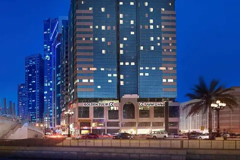 Golden Tulip Sharjah in Sharjah — foto 24