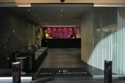 Hotel El Ejecutivo by Reforma Avenue in 1a. Región Militar — foto 11