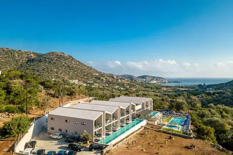 T Hotel Premium Suites in Vlichada, foto 25