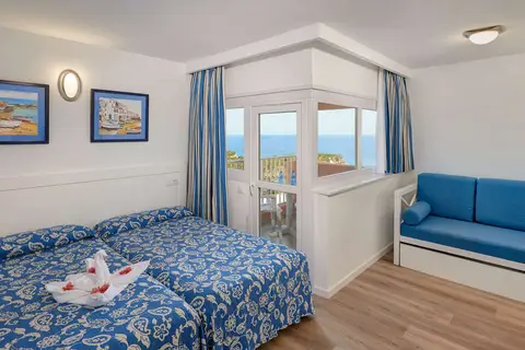 HYB Eurocalas in Calas de Mallorca — foto 18