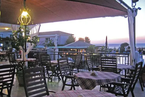 Akamanthea Holiday Village in Πόλις Χρυσοχούς — foto 8