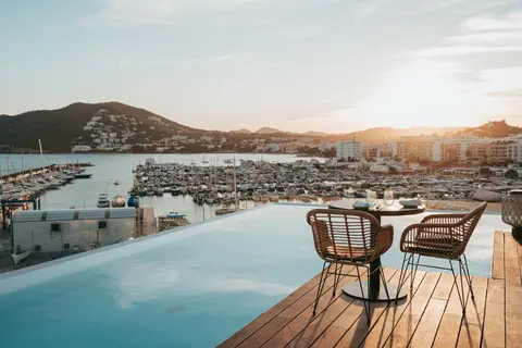 Aguas de Ibiza in Santa Eulària des Riu — foto 8