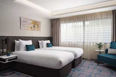 Dao by Dorsett West London in Londen