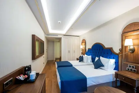 Nova Plaza Pera Hotel in Beyoğlu — foto 9
