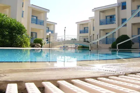 Kissos Hotel in Paphos — foto 9