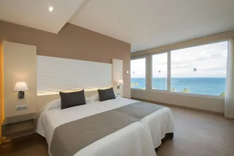 Suitehotel Playa del Inglés in San Bartolomé de Tirajana — foto 7