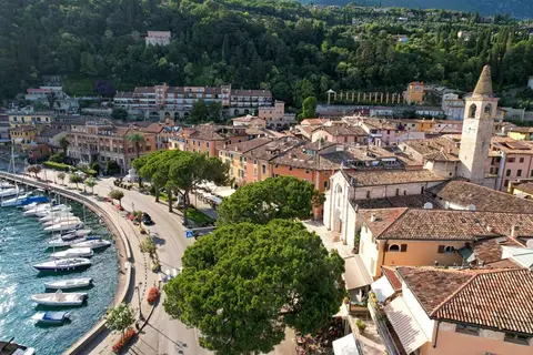 Eden in Sienna