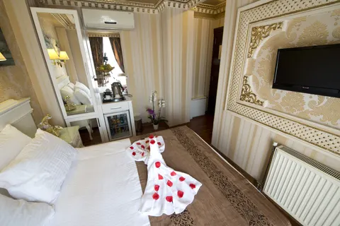 Golden Horn Sirkeci Hotel in Fatih — foto 13