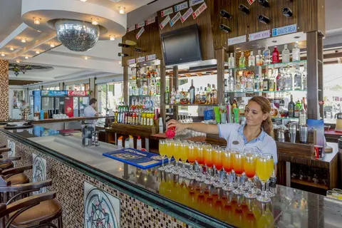 Quattro Family Club Dem Hotel in Alaşehir — foto 14