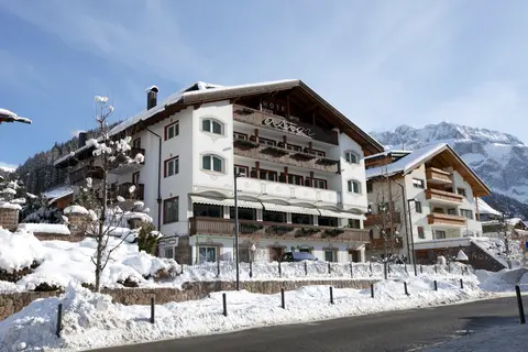 Hotel Astor Suites - logies en ontbijt in Sëlva Wolkenstein in Gröden Selva di Val Gardena