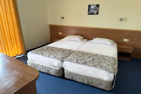 Perunika in СПА център Ривиера Бийч — foto 8