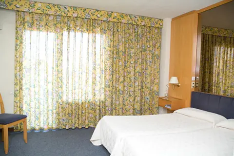 Hotel Medium Valencia in Valencia — foto 12