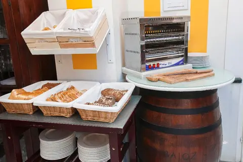 Hotel Plaza Cavana in Nerja — foto 25