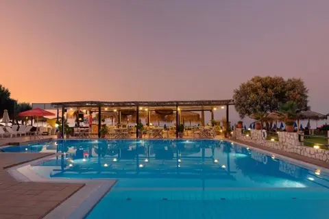Erato Beach in Platanias (Chania) — foto 12
