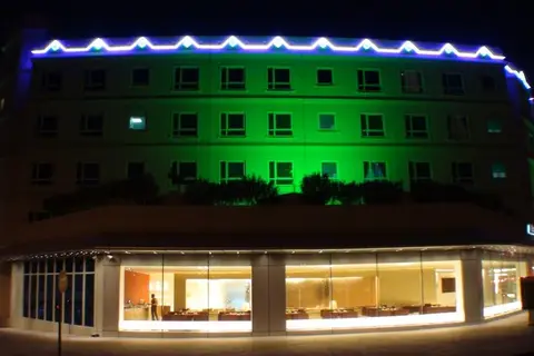 Al Bustan Center & Residence in Dubai