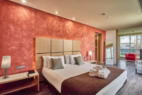 Hotel Silken Puerta Valencia in Valencia — foto 6
